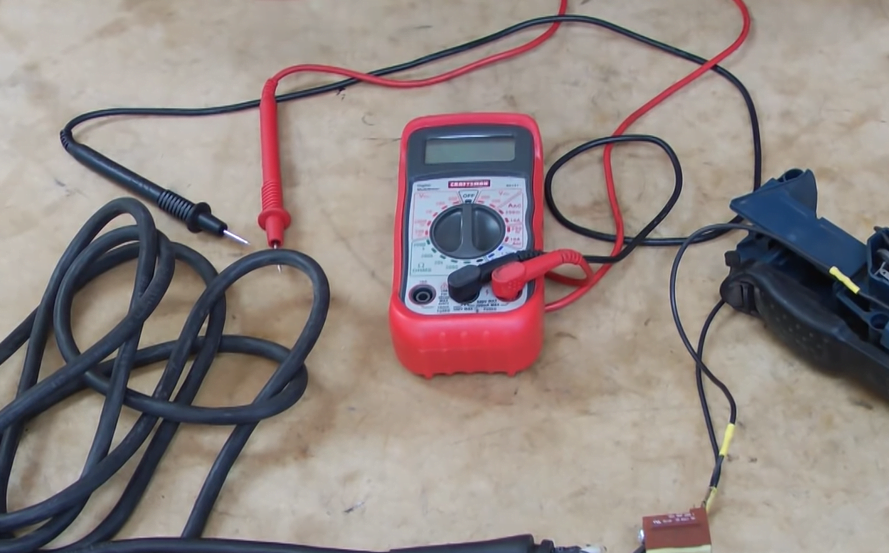 Using multimeter to test continuity on the Shark vacuum swithc