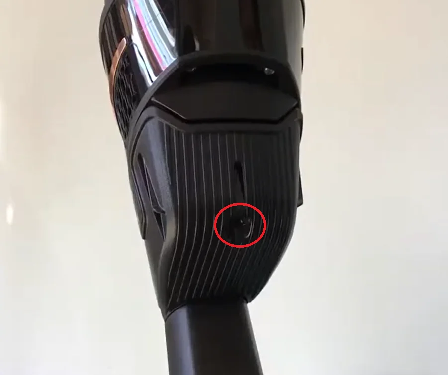 Miele Triflex charging port